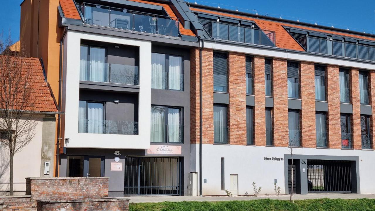 Viktoria Apartman Gyula Eksteriør billede