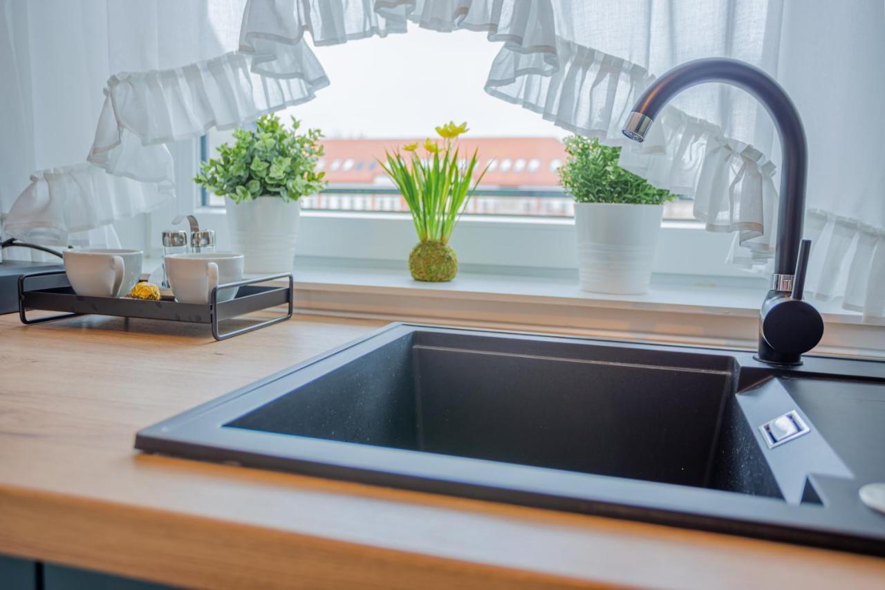 Viktoria Apartman Gyula Eksteriør billede